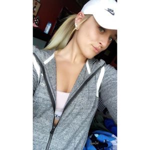 Meet your Posher, Alexa